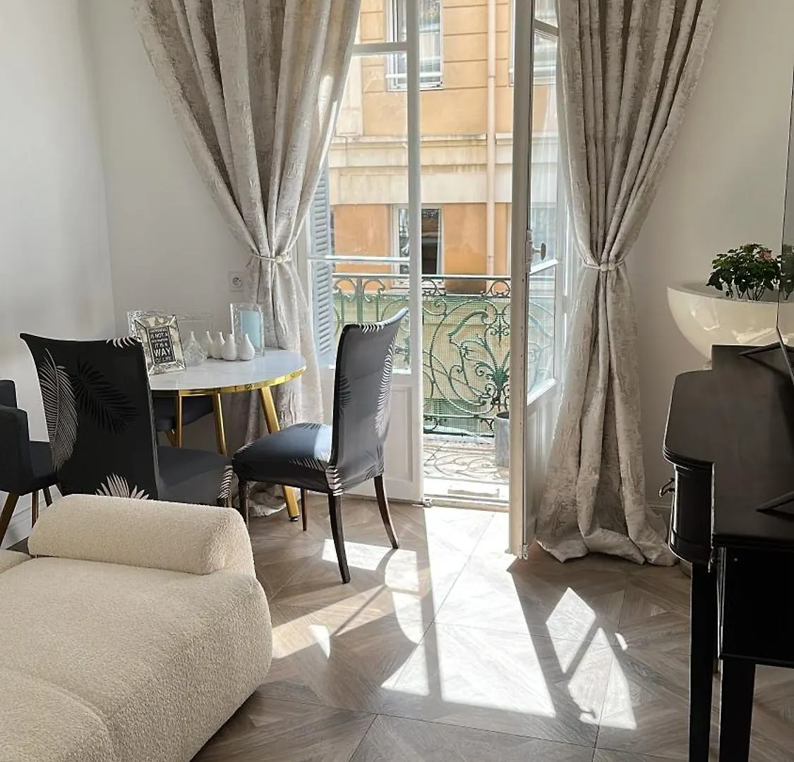 Apartament La Victoire Monaco Monako
